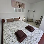 Casa Ribeirinho No Coracao Da Natureza Ponta do Pargo