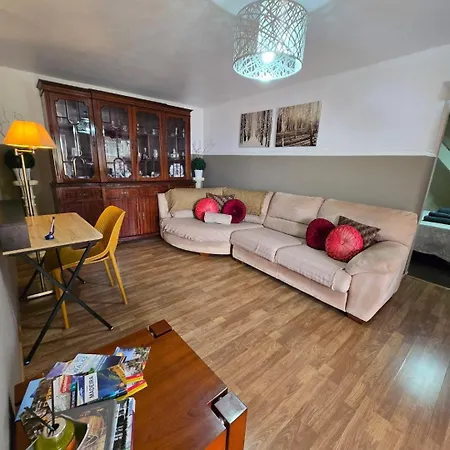 Pensión Casa Ribeirinho No Coracao Da Natureza Ponta do Pargo